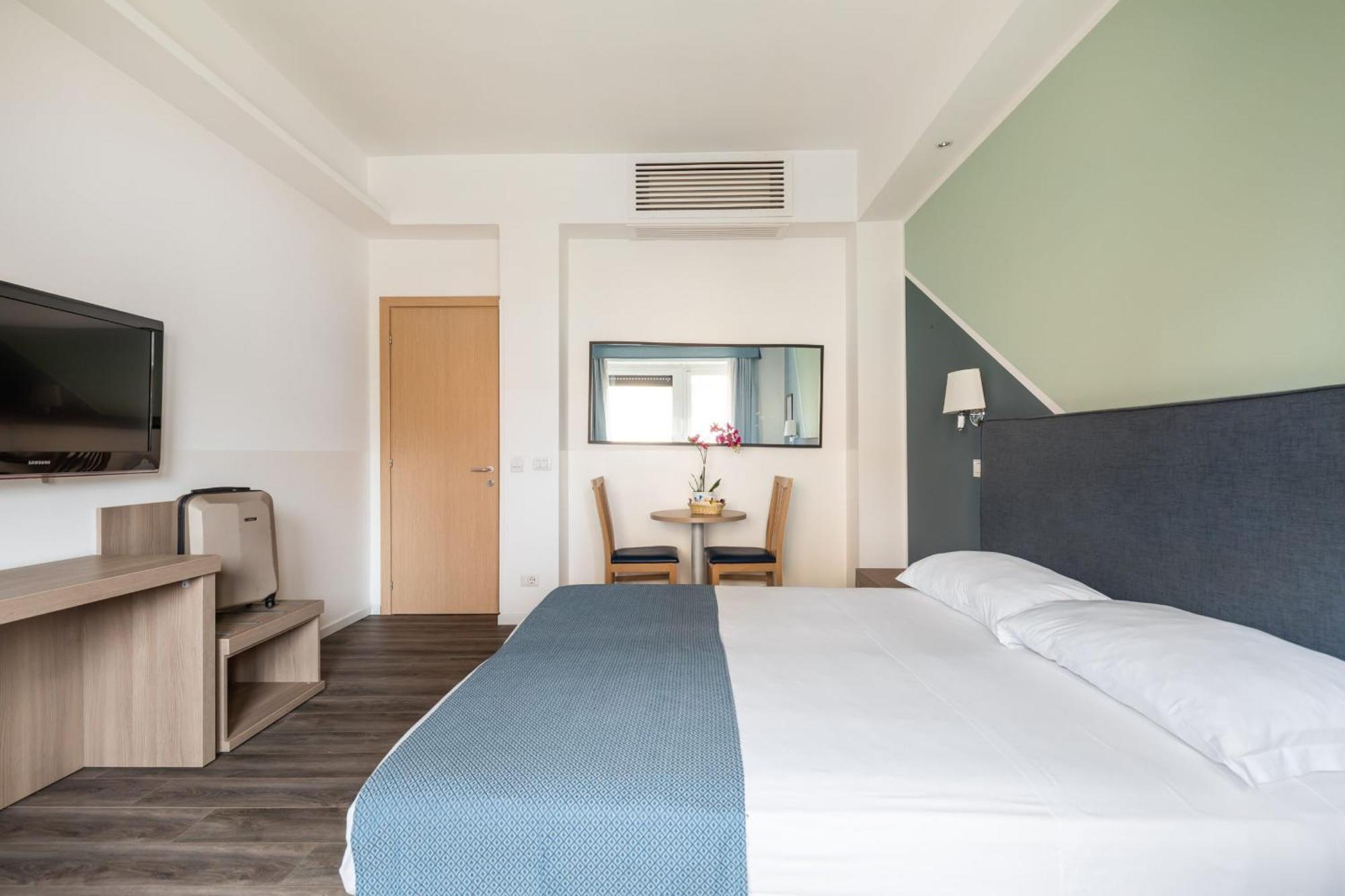 Fleming Suites By Hili โรม ภายนอก รูปภาพ